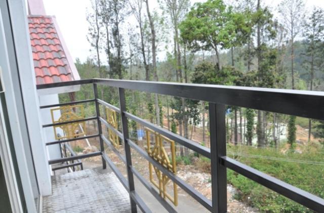 Golden Nest Hotel Yercaud Exterior photo